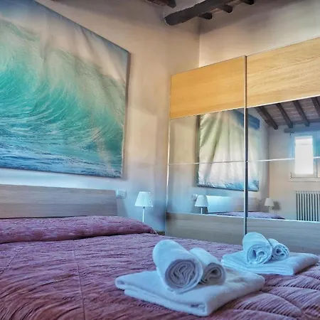 Apartment Contrada House By Francigenaapartments